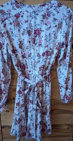 Loft dress - Picture 2 of 7